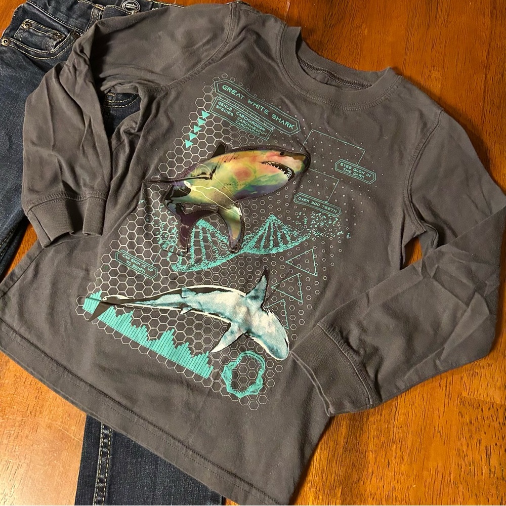 Holographic Shark Long Sleeve + Dark Wash Slim Jean Bundle Size 5 Boy Outfit Set - Picture 2 of 10